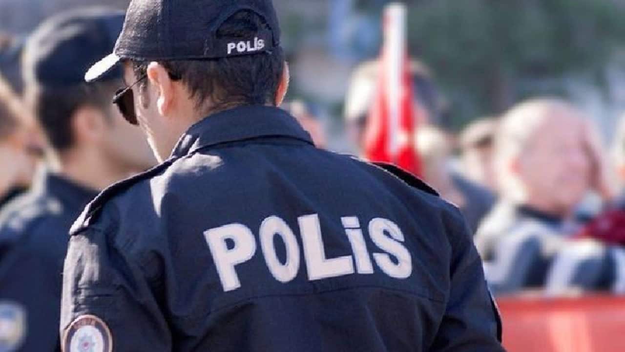 Polis nasıl olunur